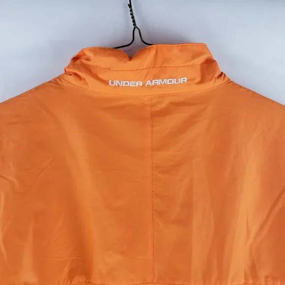 Under Armour half sleeve golf jacket. Large - Picture 3 of 5